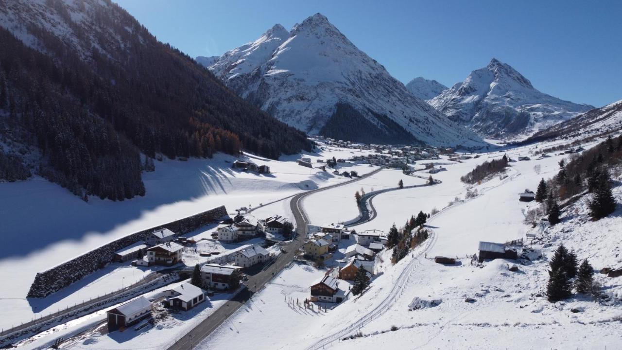 Sonnenkogel Appartement Galtür エクステリア 写真
